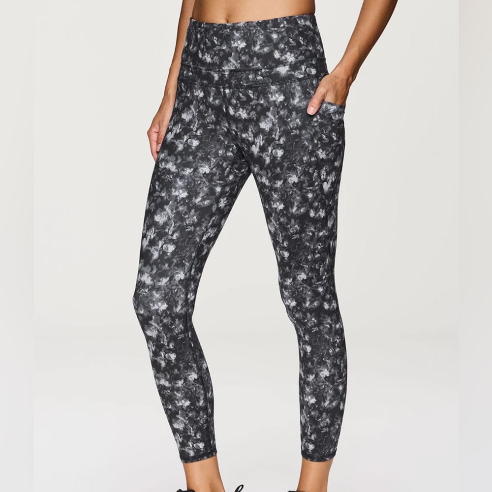 RBX Black Grey Ankle Length Squat Proof Leggings Size XL